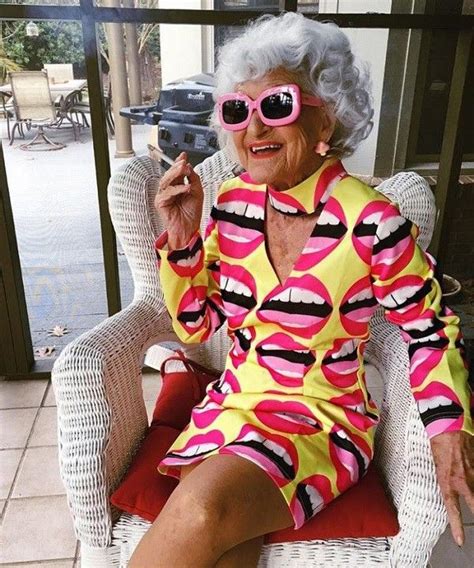 baddie winkle vovó de 89 anos quebra estereótipos e conquista mais de 3 milhões de seguidores