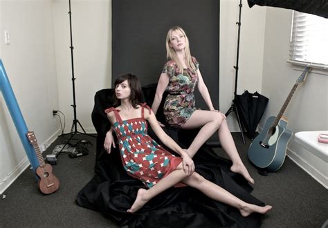 Ifc Orders Garfunkel And Oates Series Signs Deal With Earwolf To Develop More Tv Shows The
