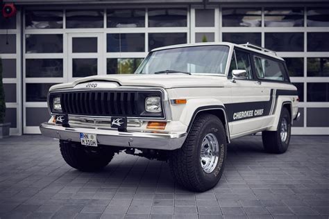 Consignatie Oldtimer Of Youngtimerjeep Cherokee Chief Thecoolcarsnl