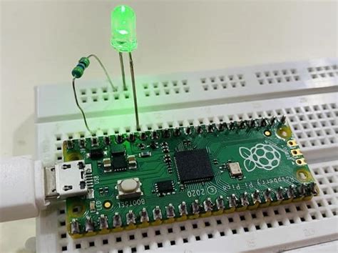 Getting Started With Raspberry Pi Pico Micropython Coding Off