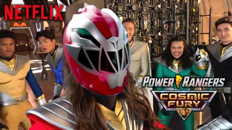Full Look At Power Rangers Cosmic Fury Team Netflix Youtube