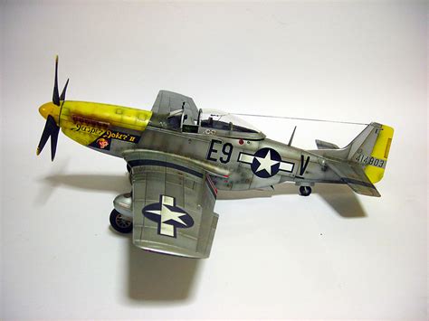 porterble models 1 32 scale dragon p 51d mustang the iconic p 51