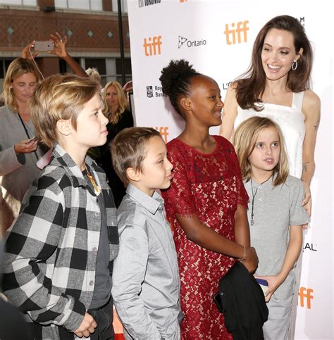 Jolie made her screen debut as a child alongside her father, jon voight, in lookin. Angelina Jolie With Her Kids at Toronto Film Festival 2017 | POPSUGAR Celebrity Photo 10