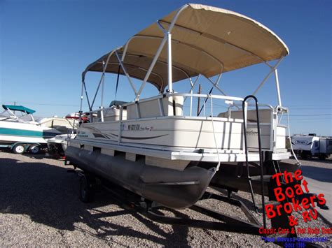 2004 Sun Tracker Party Barge For Sale