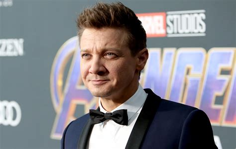 Jeremy Renner Shares Nephews Touching Note After Accident