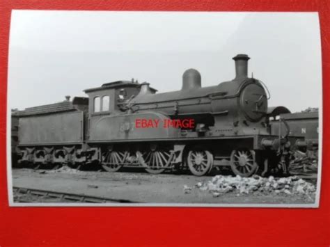 PHOTO LNER Ex Ner Class D17 Loco 1877 On Shed At Darlington 1935 2 70