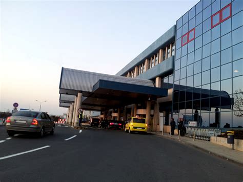 Rent a car Bucuresti aeroport Otopeni