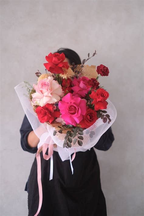 Hanely Roses Bouquet Baleton Flowerchef