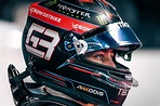 George Russell 2022 race helmet (Mercedes-AMG Petronas F1 Team)