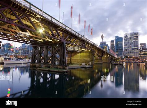 Darling Harbour Bridge Hi Res Stock Photography And Images Alamy