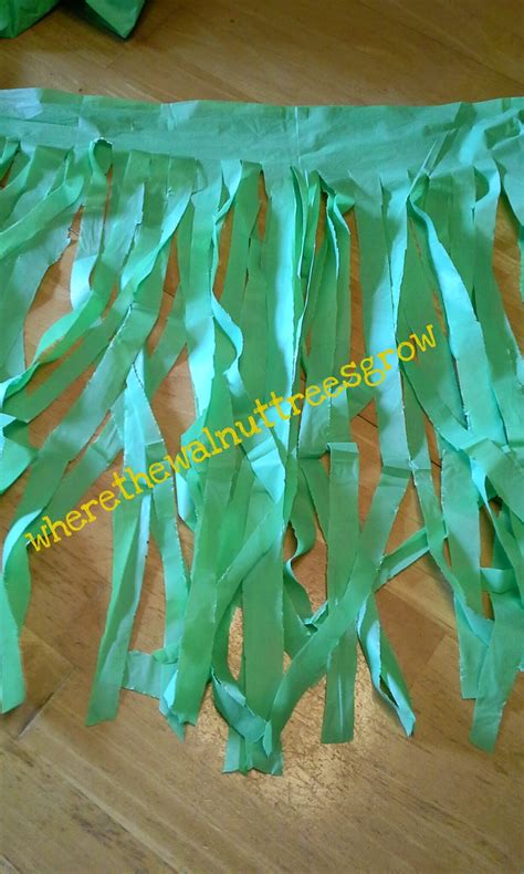 Bulk buy christmas grass skirt online from chinese suppliers on dhgate.com. Where the walnut trees grow: DIY Hula Skirt from Plastic Tablecloth