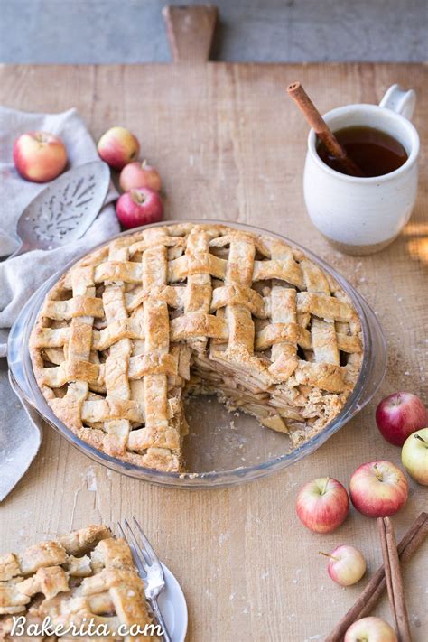 So if you're in charge of bringing a few sugary palate cleansers to the family gathering this year, we encourage you to think outside the pie pan with decadent delights. 35 Paleo Thanksgiving Recipes {GF, DF, Refined Sugar Free} | Paleo apple pie, Paleo thanksgiving ...