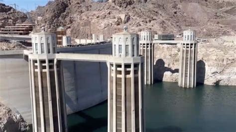 Low Water Levels At Hoover Dam Glen Canyon Dam Threaten Power Supply