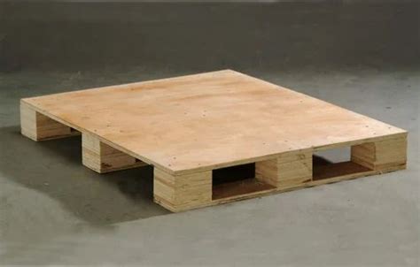 Square Plywood Pallets At Rs 1000piece In Nadiad Id 5697213488