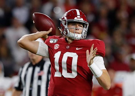 We would like to show you a description here but the site won't allow us. Alabama Football: How short is Mac Jones's leash in 2020?