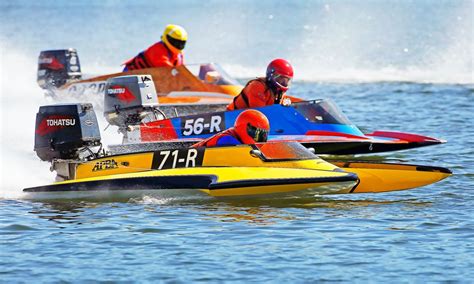 Boat Races Come To Newberg For 69th Year Racing Powerboat Racing