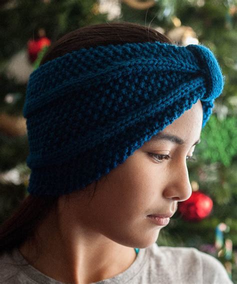 Free Knitting Patterns For Headbands With Buttons