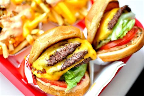 Served with ground beef, grilled bell peppers, diced onions and mozzarella cheese all piled on roasted red potatoes. This is Not a Test: In-N-Out Burger Has a Deal to Open in ...