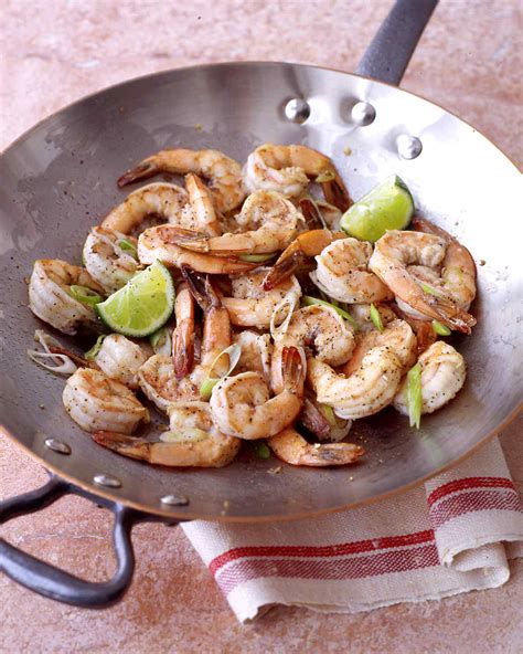 Also, i seasoned the shrimp with garlic powder and chili powder (curry would work very nicely too). Hearty-Healthy Shrimp Recipes: All the Shrimp, None of the ...