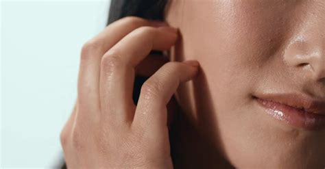 Woman Scratching Her Face · Free Stock Video