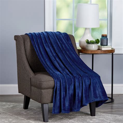 Velvet Throw Oversized Microfiber Velvet Solid Polyester Throw