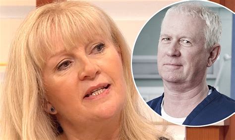 Bbc Pay Casualtys Cathy Shipton Defends Derek Thompson Daily Mail