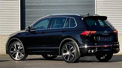 Volkswagen NEW Tiguan R Line 2022 In 4K Deep Black Pearl 20 Inch Misano