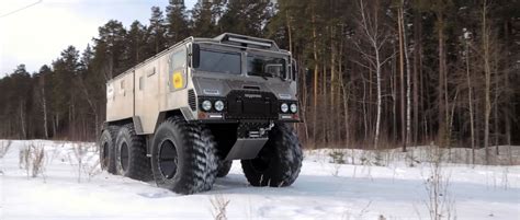 Russian Burlak Amphibious Vehicle Wants To Make It To The North Pole
