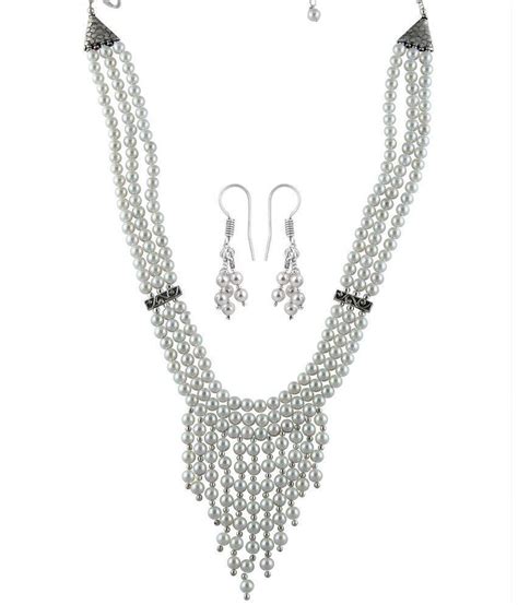 Pearlz Ocean White Three Strands Shell Pearl Necklace Set Buy Pearlz