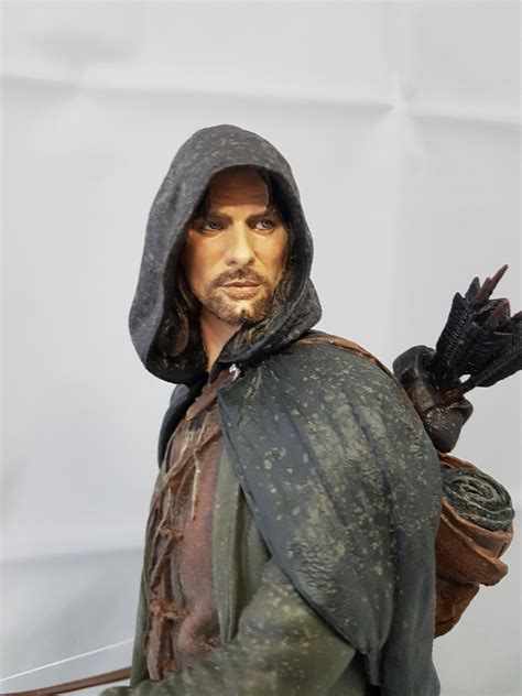 Aragorn As Strider Lord Of The Rings Statue Sideshow Collectibles