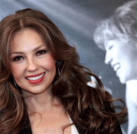 Latina Queen Thalia Erhält Einen Hollywood Stern Welt