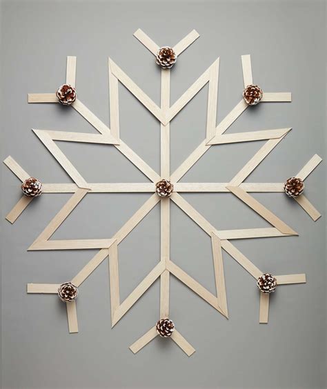 10 Homemade Snowflake Decorations Or Snowflake Crafts That Go Beyond