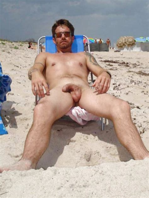 amateur male nude in the sun 42 bilder