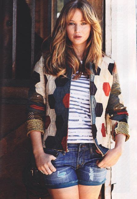 Seventeen Magazine April 2012 Jennifer Lawrence Pics