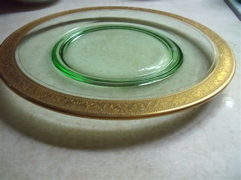 Depression Glass Dark Green Set Of 6 Plates With Gold Trim Unknown Maker