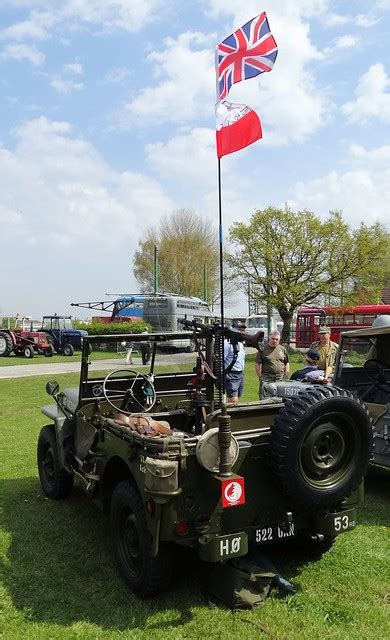 522 Uxn 1942 Willys Jeep 14 Ton 4 X 4 With Ag 1452410 And 8th Army 53rd