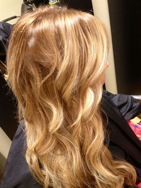 The darker honey color up top contrasts the creamy blonde highlights that start at her ears. Hair TRANSITION | Soft blonde hair, Warm blonde hair ...