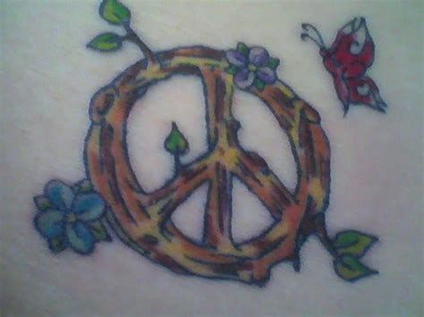 My Peace Sign Tattoo On My Hip First Tattoo Everrachel C Peace