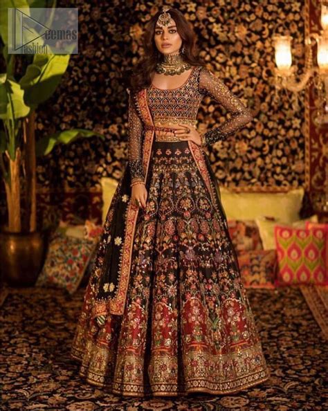 Pakistani Wedding Gown Black Traditional Lehenga Blouse Indian