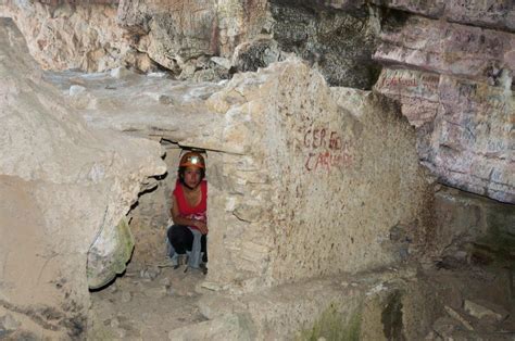 Cueva De Mito Cuevas Y Tragaderos De Perú Y Bolivia