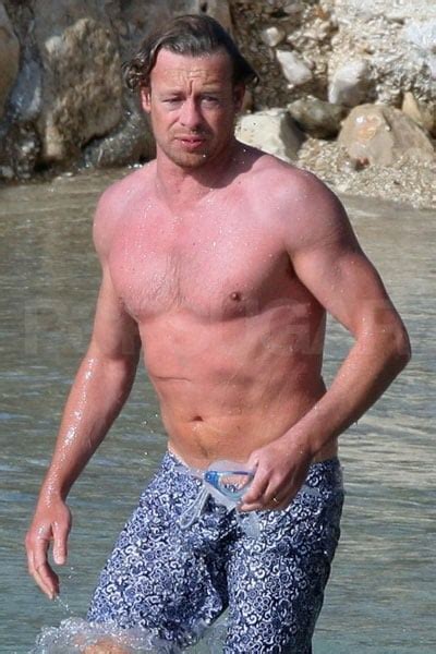 Simon Baker Celebrity Bikini And Shirtless Pictures Summer