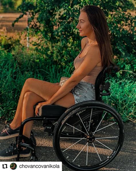 Pin By Takis Pete On Wheelchair Beauties Wheelchair Women Women Girl