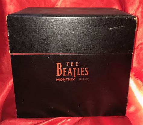 The Beatles Monthly Box まんだらけ Mandarake