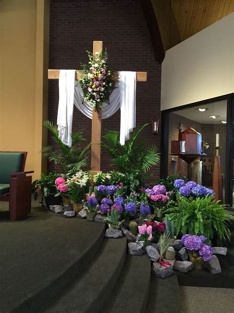 Pin By Dis House On Holidays Easter Church Flowers Church Easter