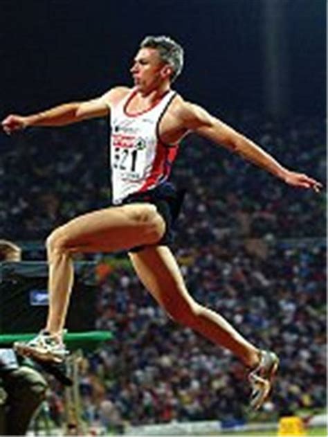 Jonathan edwards ретвитнул(а) gary mckee. Jonathan Edwards, Great Britain, Triple Jump 18.29 meters ...