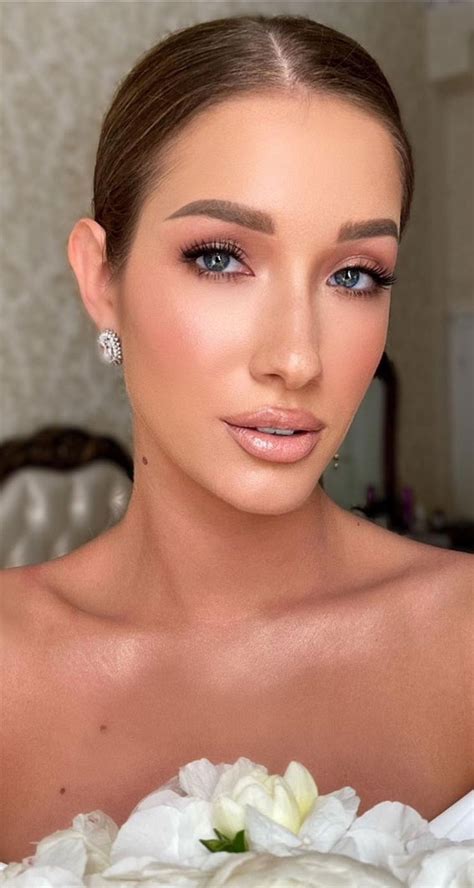 Wedding Makeup Looks For Brunettes Makeup Look For Bridal With Blue Eyes