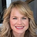 Stephanie Hudson - Business Manager - Jill Moore, NSD (Mary Kay) | LinkedIn