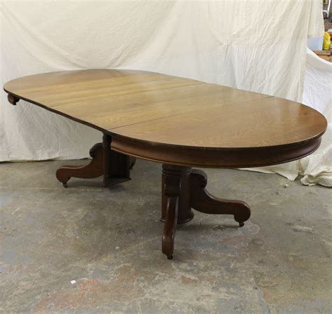 Kfi seating pedestal table collection pedestal table is constructed with a high pressure laminate top, tmold edge, and particle board core. Bargain John's Antiques | Antique Round Oak Pedestal ...