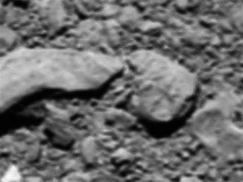 Surprise Rosetta Sends Back An Unexpected Final Comet Image Space
