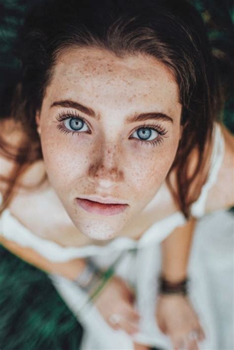 40 Fascinating Pictures Of People With Freckles Greenorc